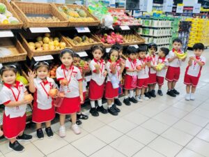 Educational Field Trip -Visit to Fruits and Vegetable section in a Supermarket[23.10.2025] - World Nursery 569512248 1384050850386766 2321645186245942754 n